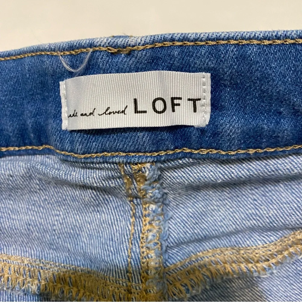LOFT Straight Leg  Blue Jeans